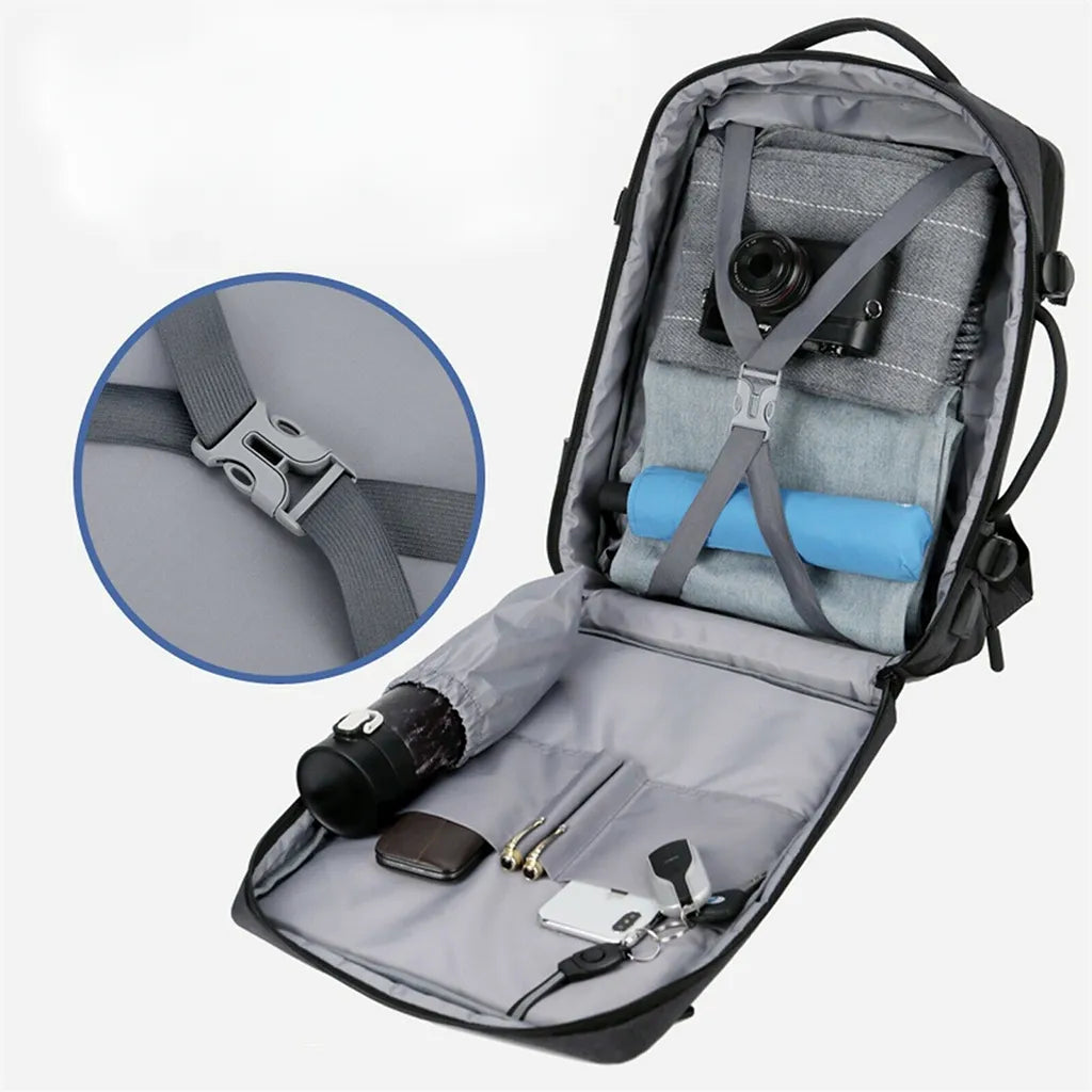 Metropolitan™ Tech Traveler - Waterproof USB Backpack